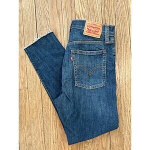 LEVI'S Wedgie Button Fly High Rise Skinny Blue Jeans Size 28 Frayed & Stretch